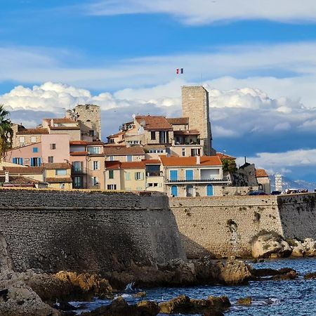Casalionelantibes 70 Sqm Apartment With Garden And Parking ภายนอก รูปภาพ