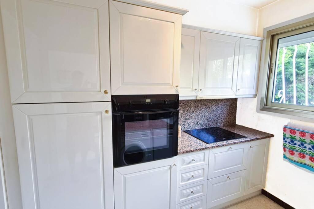 Casalionelantibes 70 Sqm Apartment With Garden And Parking ภายนอก รูปภาพ