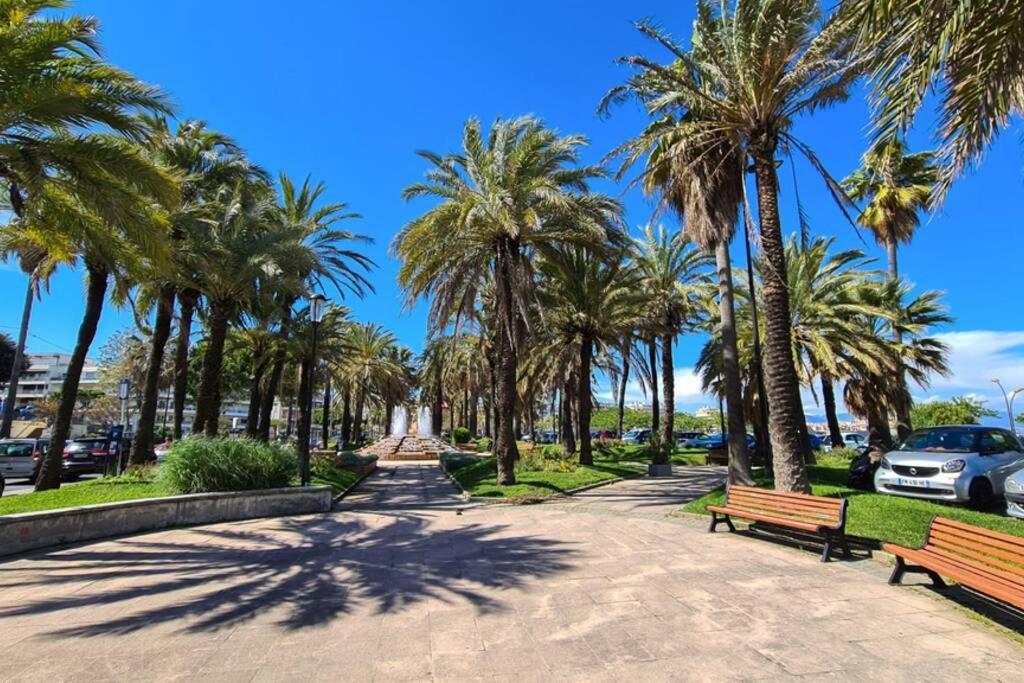 Casalionelantibes 70 Sqm Apartment With Garden And Parking ภายนอก รูปภาพ